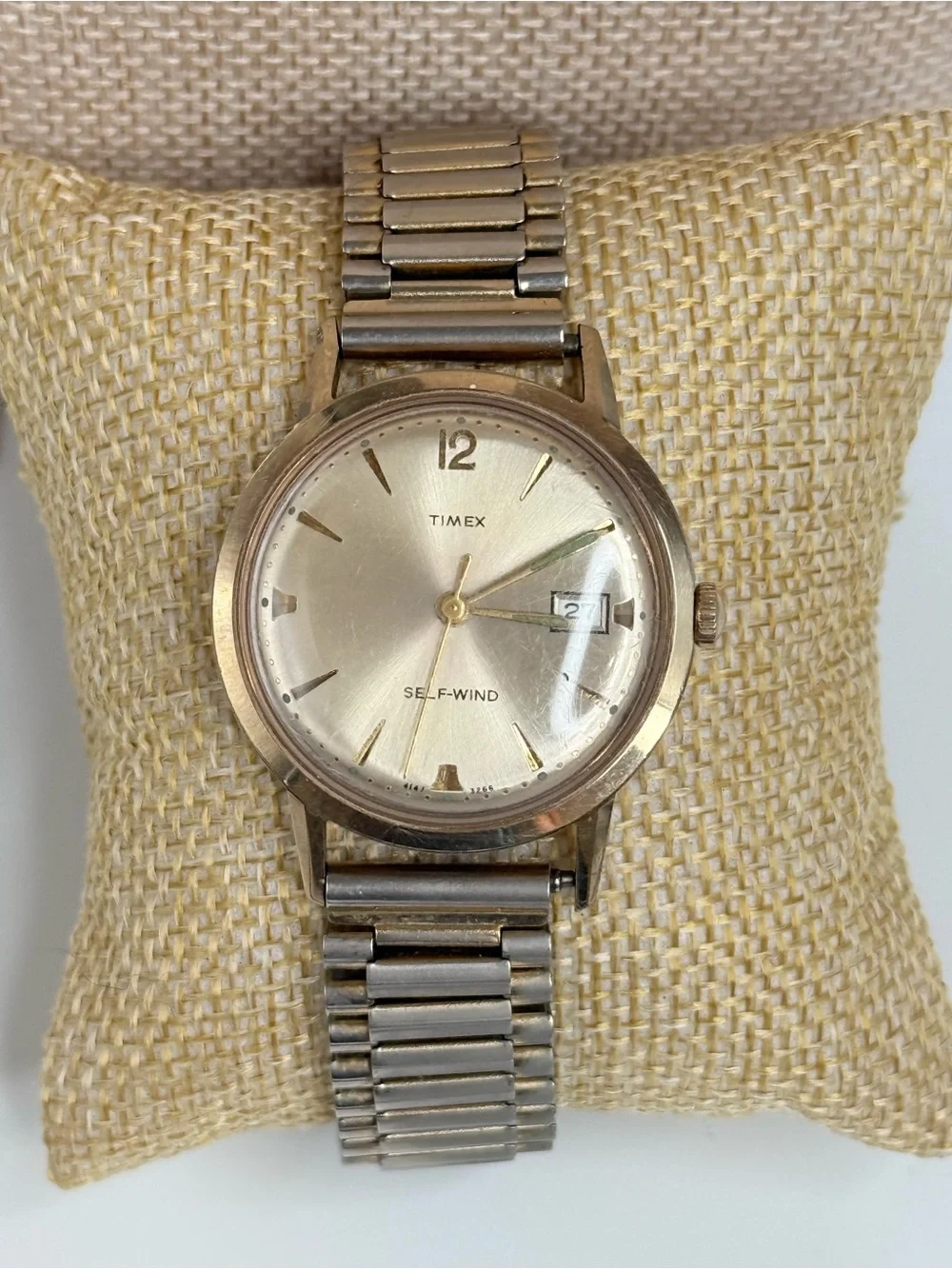 vintage Timex self-wind watch,1960s date complication Mechcanical retro dapper